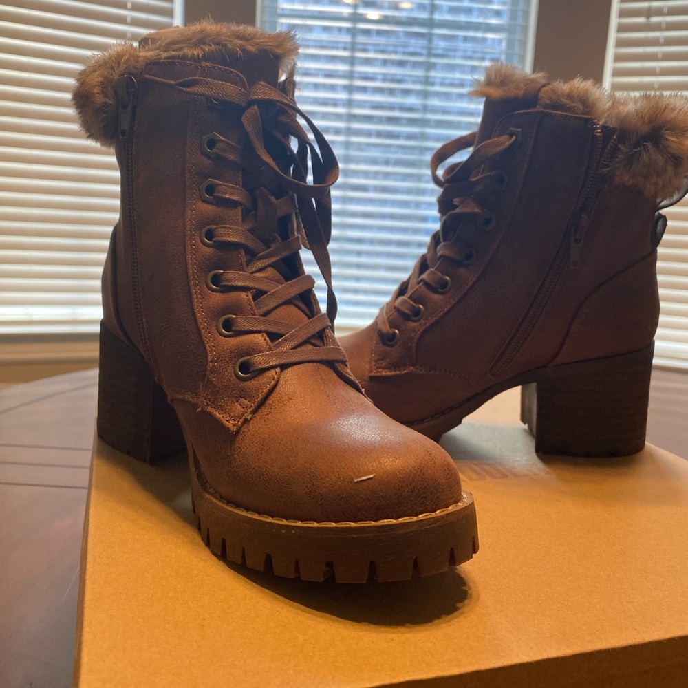 Steve Madden booties